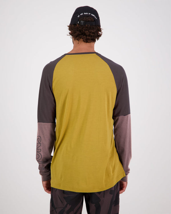 Tarn Merino Shift Wind Jersey