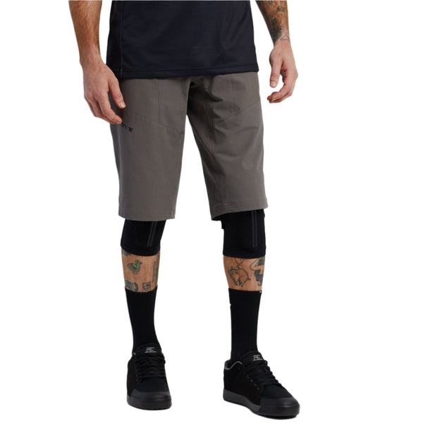 Men's Indy Shorts